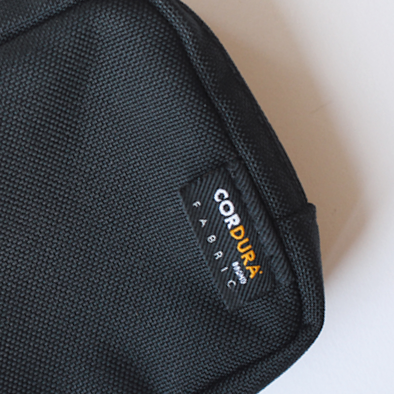 コーデュラナイロンスモールポーチ-09